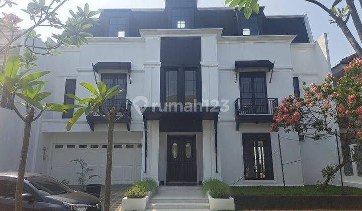 Rumah Mewah Modern Classic Design Depan Taman di Bintaro 2