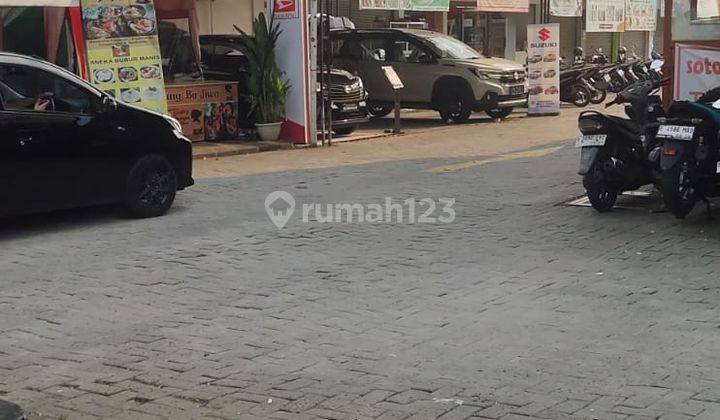 Ruko 3,5 Lantai Lokasi Strategis Cocok Untuk Usaha Di Graha Raya 2