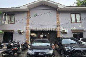 Furnished Boarding House in a Very Strategic Location in Cipete, South Jakarta 2