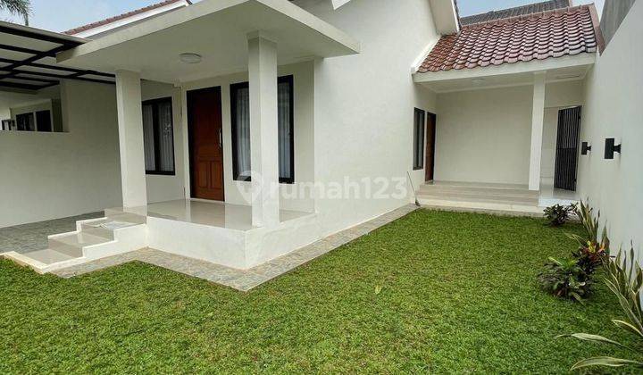 Rumah Dengan Taman Luas Dlm Cluster Graha Raya Bintaro  1