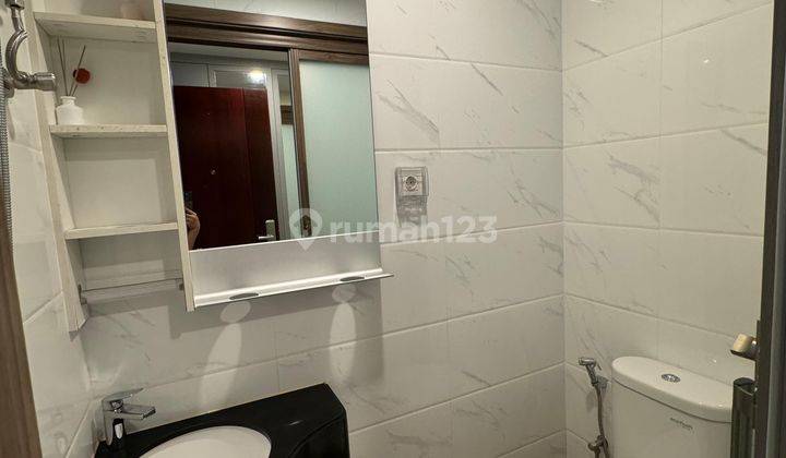 Apartemen Sky House Type Studio Furnished Dijual Cepat View Pool 2