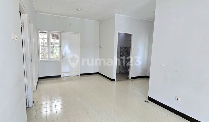 Graha Bintaro Wide House, Close to Public Facilities in South Tangerang