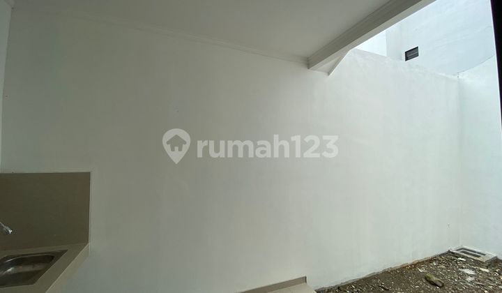 Rumah 2 Lantai mewah siap huni kpr dp 0% free all in akses besar dicikeas 4