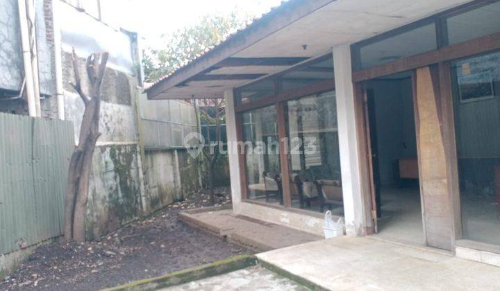 Tempat Usaha Area Bisnis Dan Komersil di Cihampelas Bandung 2
