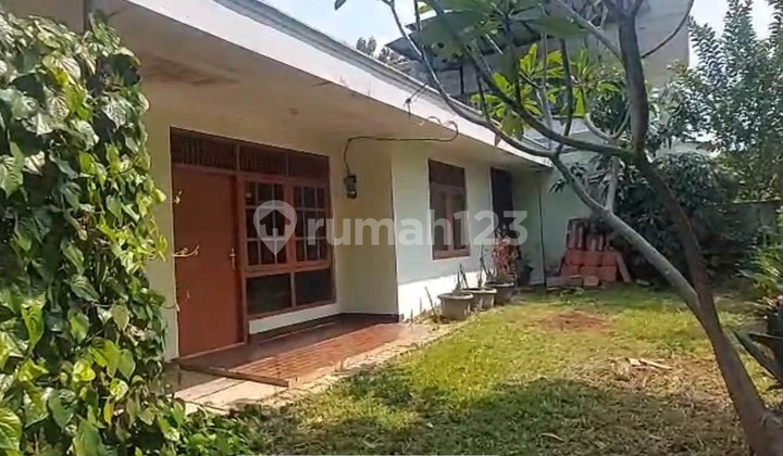 Rumah Komplek Bulog Jati Melati, Jl Yanatera, Bekasi 2
