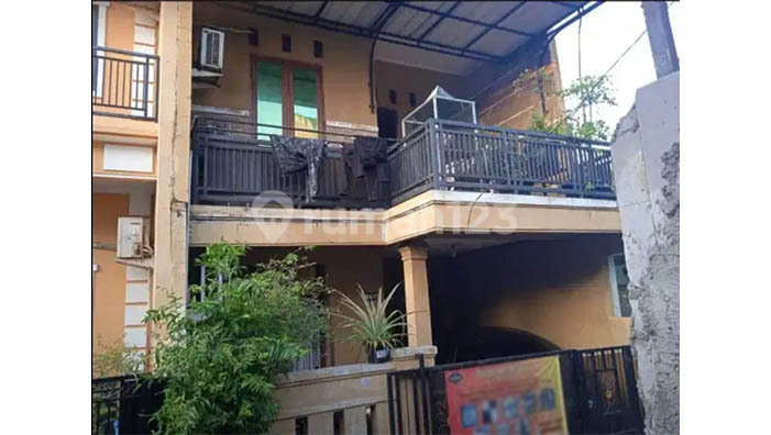 Rumah Lembah Aren, Pondok Kelapa, Jakarta Rumah Lembah Aren, Pondok Kelapa, Jakarta