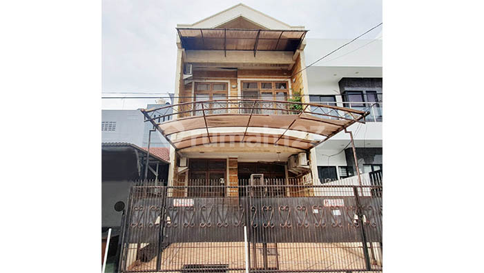 Gading Indah Utara House, Kelapa Gading, Size 6x17m2