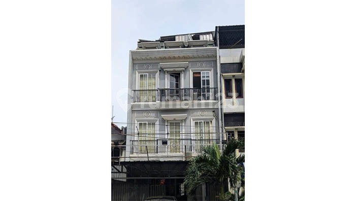 Ruko Apron, Kebon Kosong, Kemayoran