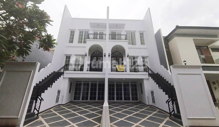 Rumah Lux Brand New Dalam Cluster di Pelangi Hijau, The Gading Residence, Kelapa Gading Rumah Lux Brand New Dalam Cluster di Pelangi Hijau, The Gading Residence, Kelapa Gading