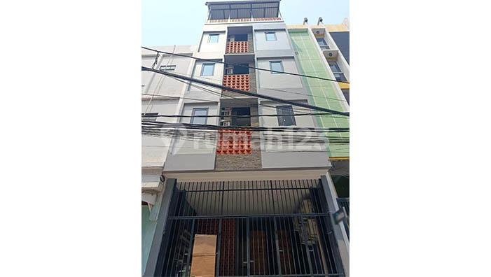 Dijual Kost-kostan strategis Jl Pasar Baru Dijual Kost-kostan strategis Jl Pasar Baru