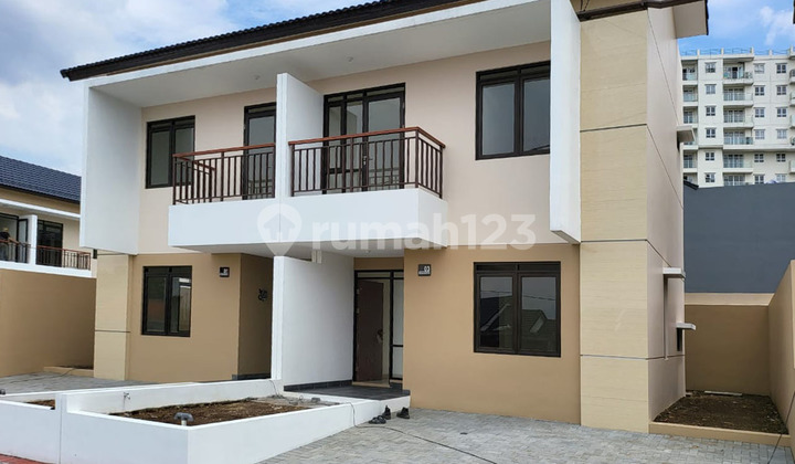 Rumah Baru Asri dan Nyaman di Jl Emerald, Pasteur Gateway Residence 1
