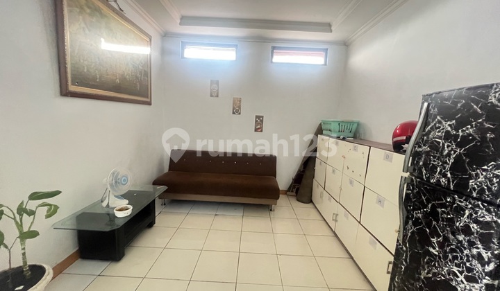 Active Full Boarding House for Sale in Ciumbuleuit, Near Unpar Bandung 2
