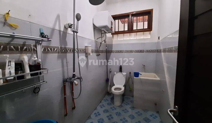 Rumah 2 Lantai SHM Bagus Siap Huni Kembar Moh Toha Bandung 2