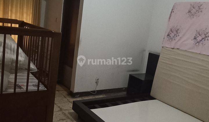 Rumah 2 Lantai Semi Furnished 10 Meter Ke Jalan Rajawali 2