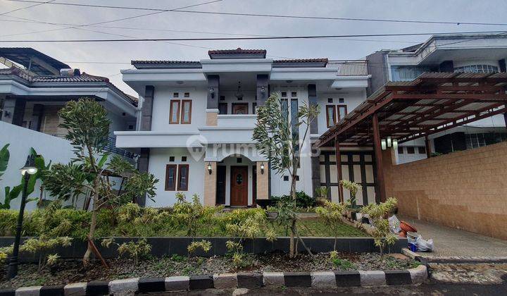 Rumah 2 Lantai Full Furnished Sayap Gegerkalong 1