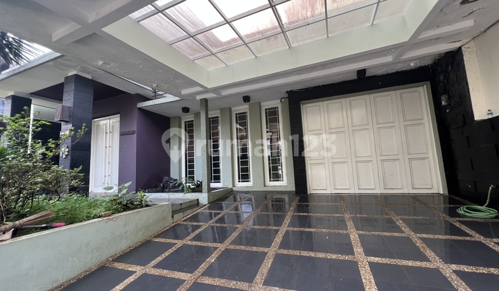 Dijual Rumah Siap Huni di Gegerkalong, Bandung