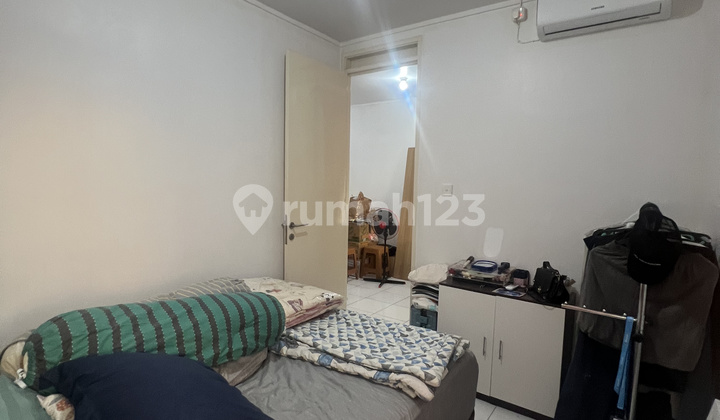 kamar tidur rumah bagus siap huni terawat
