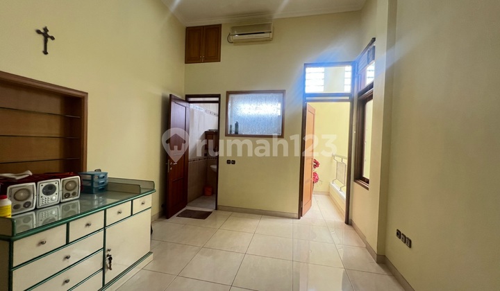 3-Storey Ready-to-Occupy House, Ramdan Wing, Bandung City 2