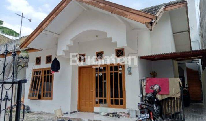 Kost - Kostan di Sigura-gura Malang Jawa Timur 1