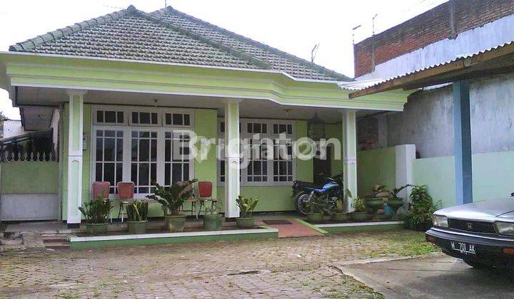 Rumah Strategis di Poros Jalan Junrejo Batu Malang 1