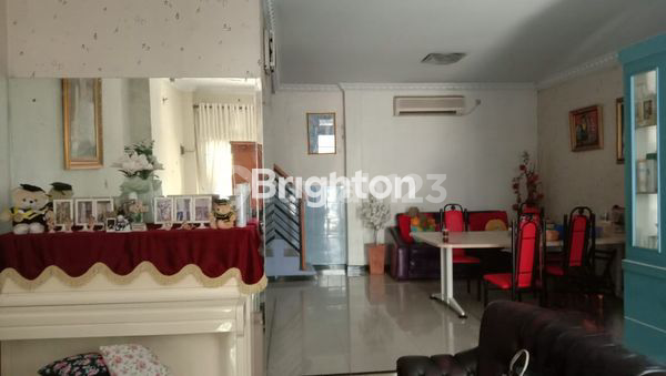 3-STORY HOUSE FLOOD-FREE BEKASI TIMUR REGENCY