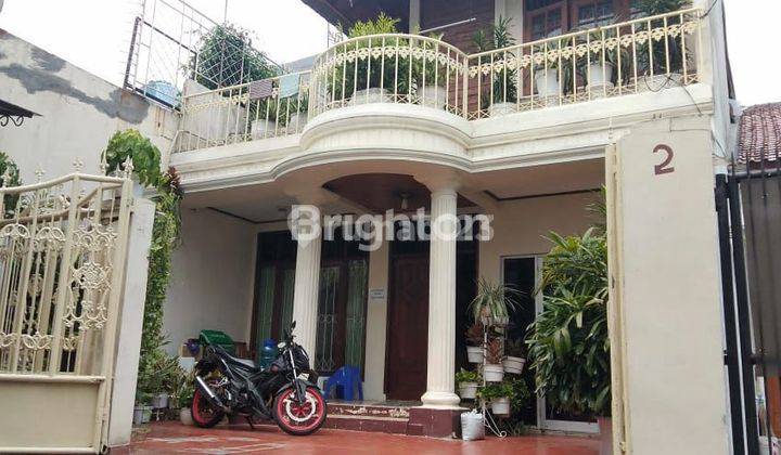 RUMAH 2 LANTAI TEBET JAKARTA SELATAN 1