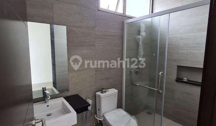 Sewa Termurah Rumah Pik 2 Uk 10x15 Boulevard 14