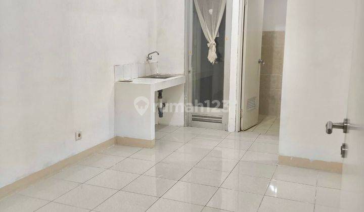 Sewa Murah Apartemen Greenbay Pluit 2BR Kosongan Ada 2 AC View Pool 1