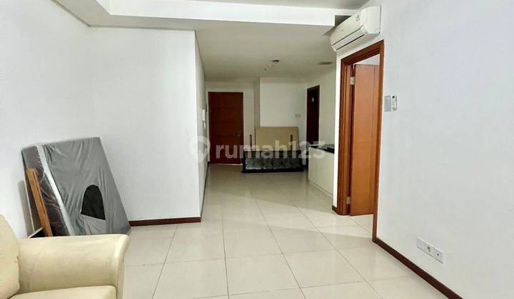 Sewa Termurah Condominium Greenbay Pluit 2BR Semi Furnish View Laut 2