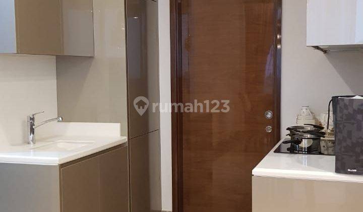 Disewakan Apartemen District 8 Senopati Private Lift 2 Kamar Tidur Bagus Furnished 2