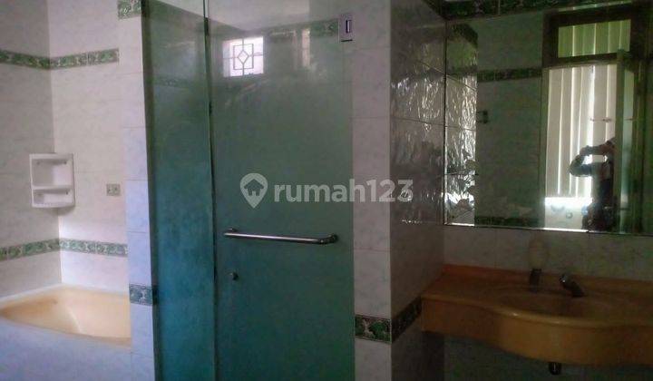 Rumah bagus 2 lantai di Jajar, Laweyan, solo 17