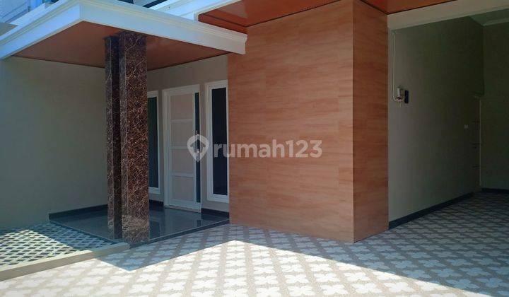 Rumah Baru gress 2 lantai di Mangkubumen 2