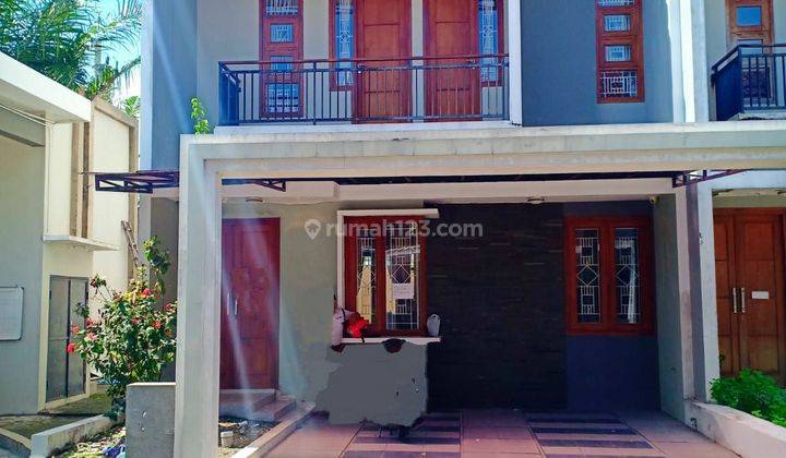 Rumah bagus 2 lantai full furnished di Pabelan, kartosuro, sukoharjo 1