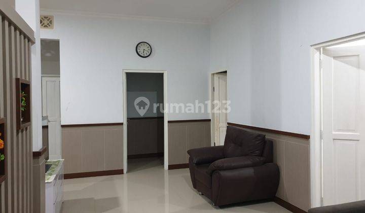 Rumah siap pakai full furnished di Cluster colomadu 2