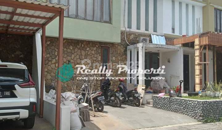 Di Jual Rumah Bagus 2lantai ada taman bermain Di Jatiasih Bekasi 2