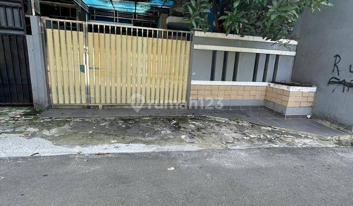 Di Jual Rumah Bagus Pinggir Jalan Di Jagakarsa Jakarta Selatan  1