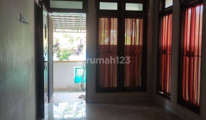 Di Sewakan Rumah 3 Kamar Tidur 2 Lantai Di Jatiwaringin Pondok Gede Bekasi  1