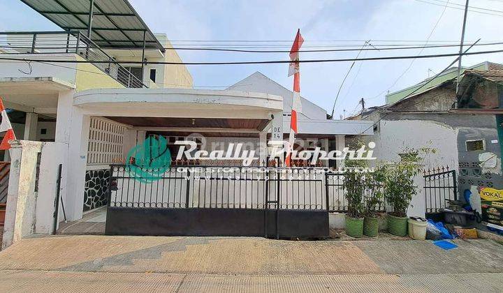 Di Jual Rumah Di Jakasampurna Bekasi  1