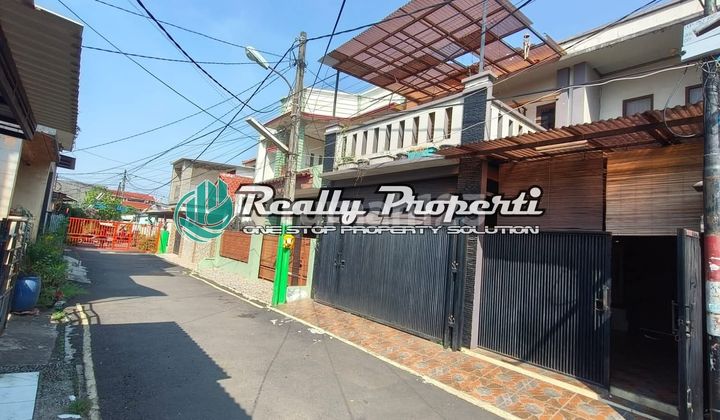 For Sale Spacious House in Jaka Setia Galaxy Bekasi