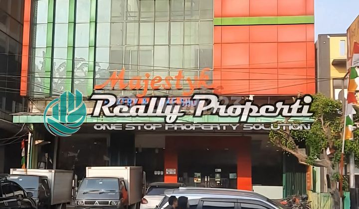 For Sale: 4.5-Story Shop House in Jatiwaringin, Pondok Gede, Bekasi For Sale: 4.5-Story Shop House in Jatiwaringin, Pondok Gede, Bekasi