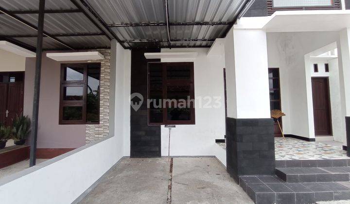 Dijual Rumah Siap Huni Dekat Jalan Raya Jogja Solo 2