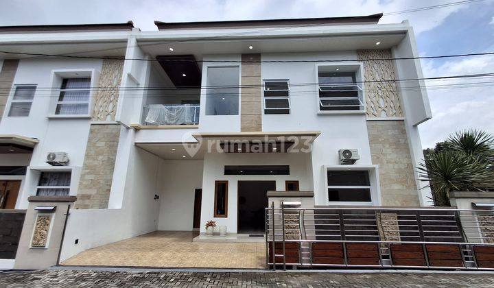 Rumah 2 Lantai Baru Unfurnished SHM di Ngaglik Sleman Yogyakarta 1