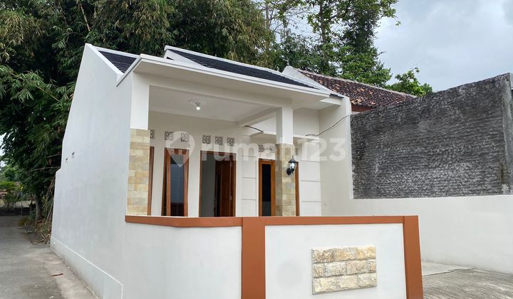 Cuma 350Jt Siap Huni Minimalis Posisi Hook di Jogonalan Klaten Type 42/80M2 Siap KPR SHM Ready