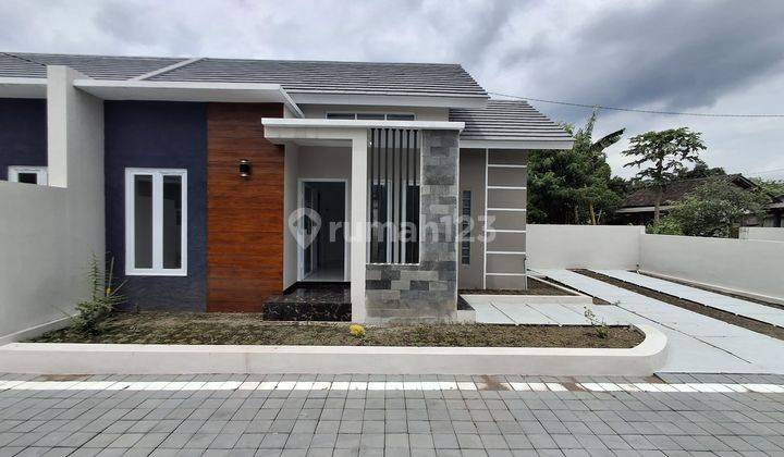 Rumah Baru SHM di Tamanmartani Kalsan Sleman , Sleman 1