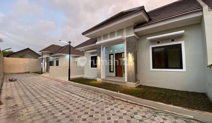 Rumah Baru Shm, Lokasi Strategis 100 Meter Ke Jalan Jogja solo  2