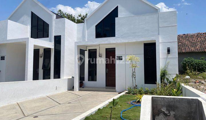 Dijual Rumah Minimalis Modern Cantik Strategis 2