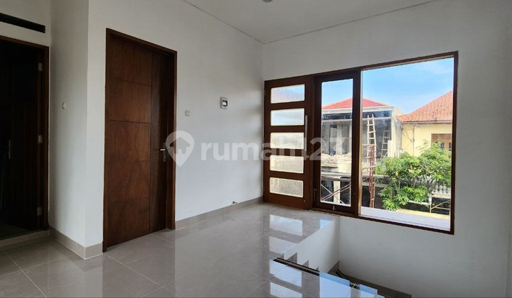 Rumah Baru 2 Lantai di Panjer, Denpasar Selatan 5