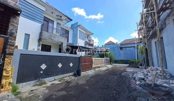 New house in the Jimbaran area below South Kuta 2