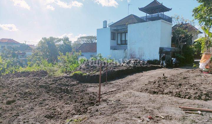 Tanah di jalan suradipa peguyangan denpasar 1