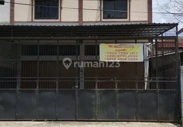 Disewakan 2 Ruko Gandeng di Jalan Perkebunan No.14c, Dekat Jalan Raya 1